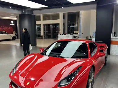 Ferrari 488