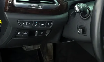 Genesis EQ900