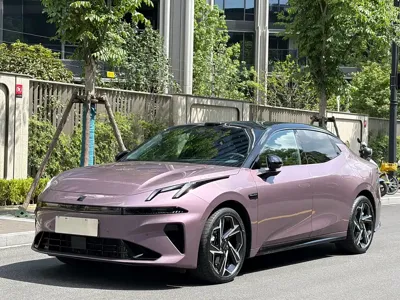 Lynk & Co 07 EM-P
