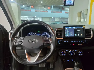 Hyundai Venue