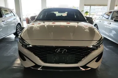 Hyundai Lafesta