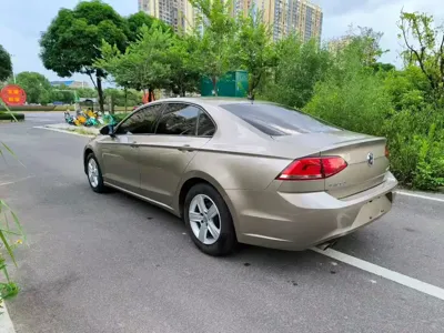 Volkswagen Lamando