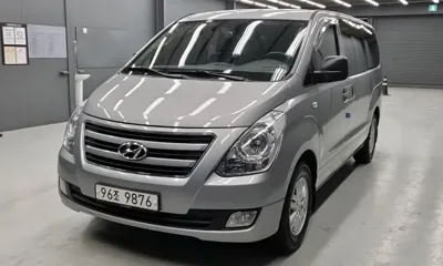 Hyundai Starex