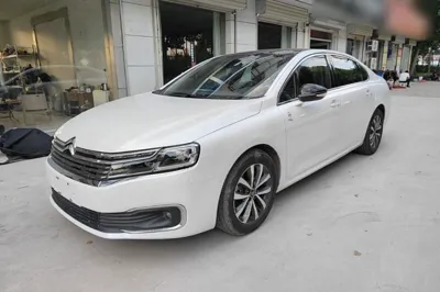 Citroen C6