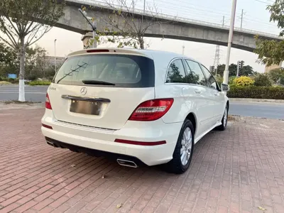 Mercedes-Benz R-Class
