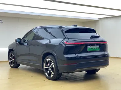 Nio ES7