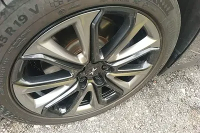 Xpeng P7