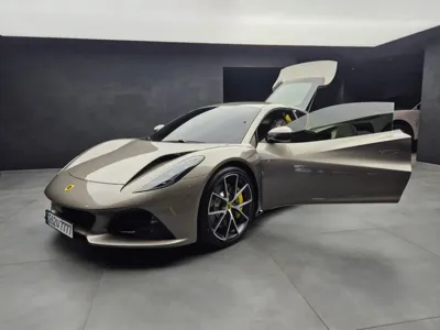 Lotus Emira
