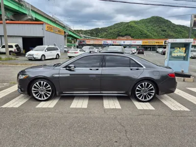 Lincoln Continental