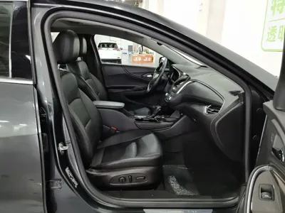 Chevrolet Malibu XL