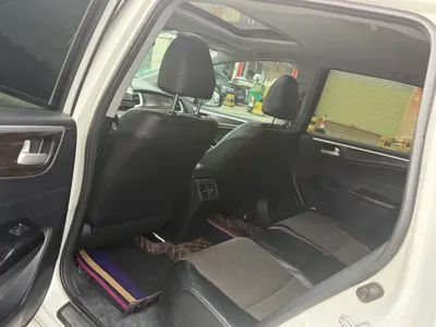 Honda Jade