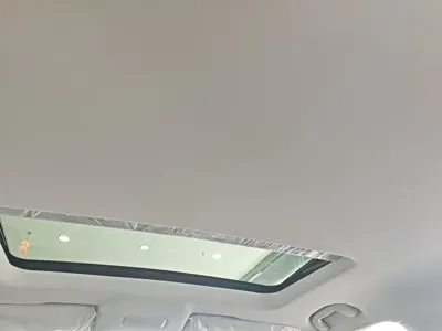 Roewe i5