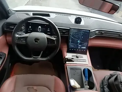 Nio EC6