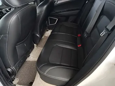 Geely Emgrand GS