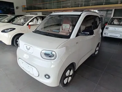 Wuling MINIEV