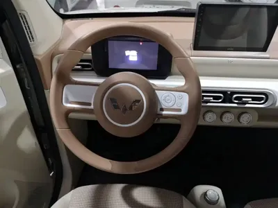 Wuling MINIEV