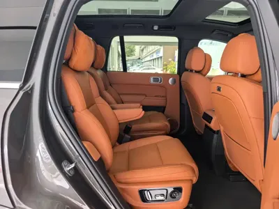 Li Auto Li L8