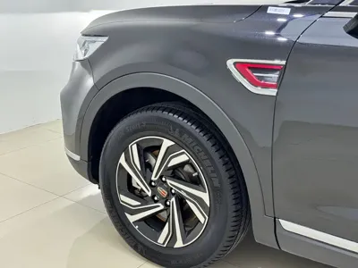 Hongqi Hongqi HS5