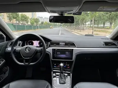 Volkswagen Lamando