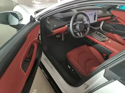 Xiaomi SU7