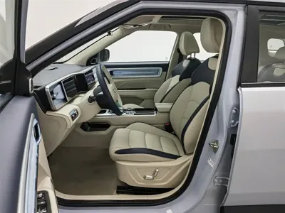Geely ICON