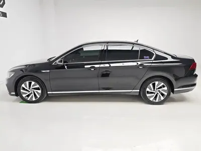 Volkswagen 迈腾 PHEV
