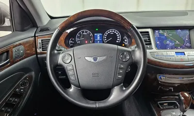 Hyundai Genesis