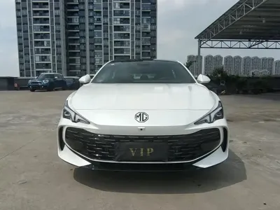 MG MG7