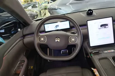 Nio ET7