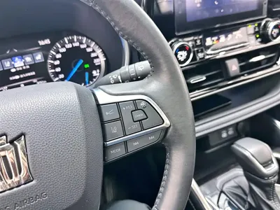Toyota Crown Kluger