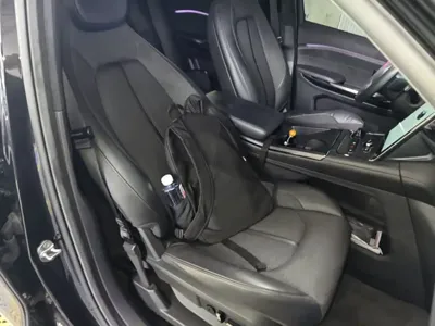 Nio EC6