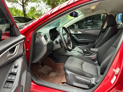 Mazda 3 Axela