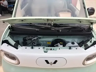 Wuling MINIEV