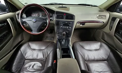 Volvo XC70