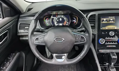 Renault-KoreaSamsung SM6