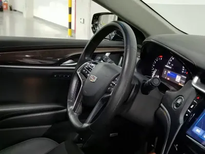 Cadillac XTS
