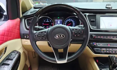 Kia Canival