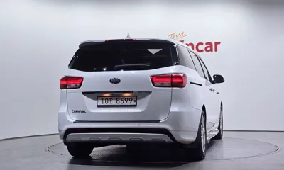 Kia Canival