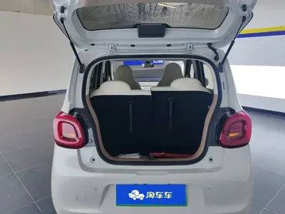 Wuling MINIEV
