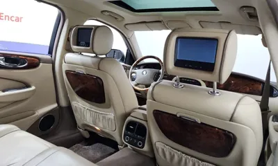 Jaguar XJ