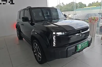 iCAR 03