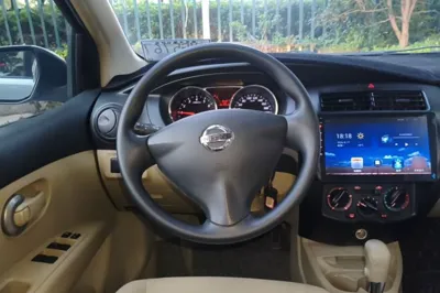 Nissan Livina