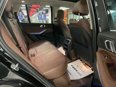 BMW X5 (Import)