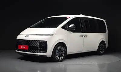 Hyundai Staria