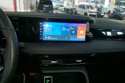 Roewe i5