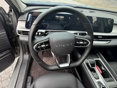 Chery Arrizo 8