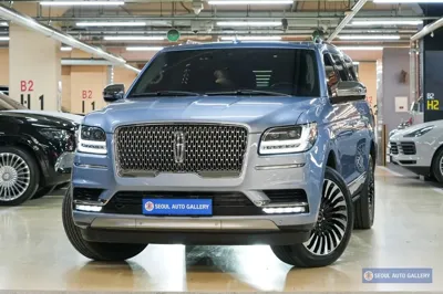 Lincoln Navigator