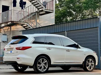 Infiniti JX