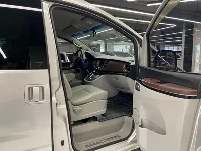 JAC Refine M5
