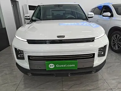 Geely ICON